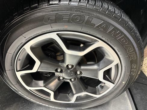 Used 2014 Subaru Crosstrek 2.0i Premium image 27