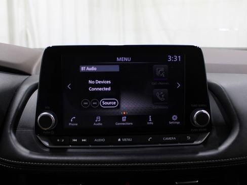 Used 2023 Nissan Rogue S AWD/4WD image 12