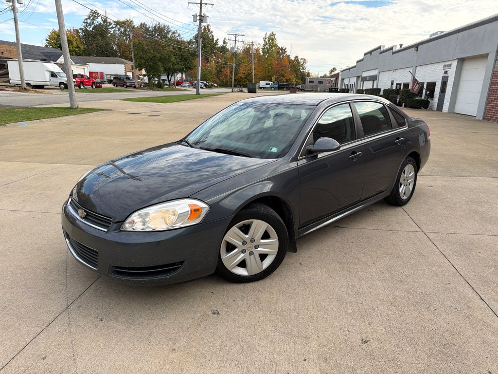Used 2010 Chevrolet Impala LS FWD image 1