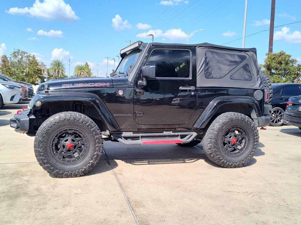 Used 2016 Jeep Wrangler Rubicon AWD/4WD image 3