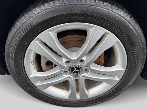 Used 2018 Mercedes-Benz GLA 250 4MATIC image 9