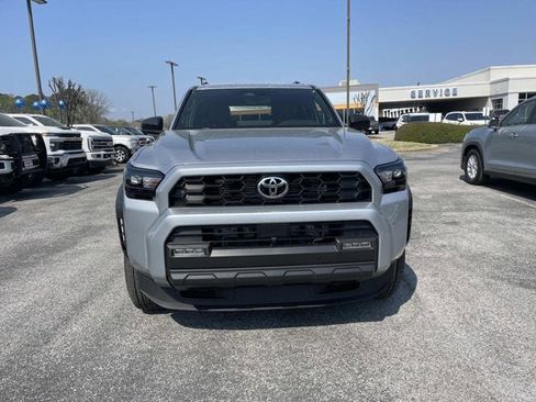 Used 2026 Toyota 4Runner TRD Off-Road Premium AWD/4WD image 10