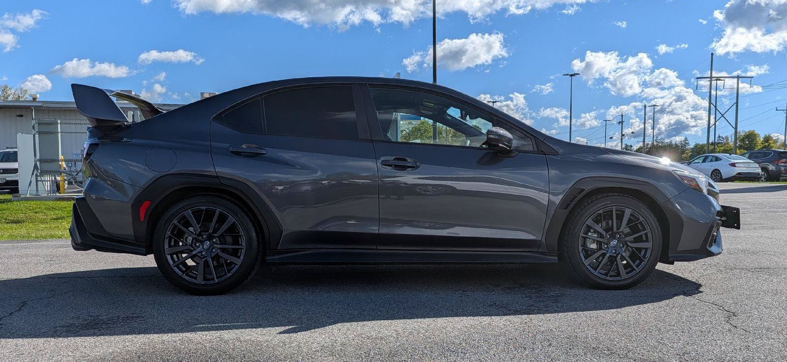 Used 2022 Subaru WRX Limited AWD/4WD image 5
