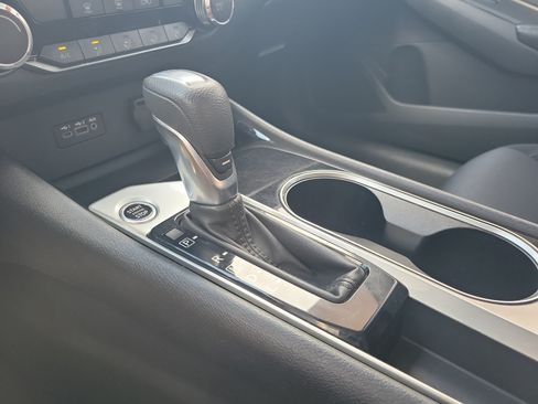 Certified 2024 Nissan Altima 2.5 SV FWD image 31