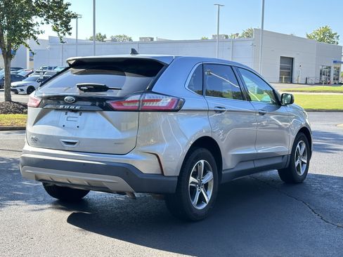 Used 2022 Ford Edge SEL w/ Convenience Package AWD/4WD image 11