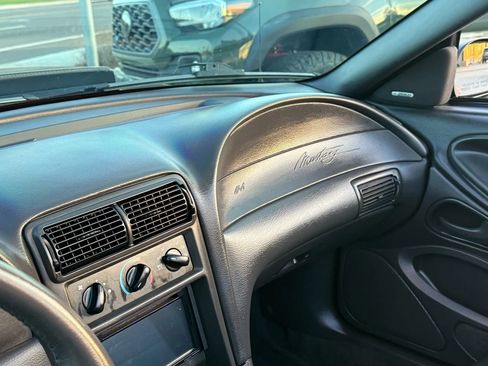Used 2001 Ford Mustang Cobra image 37
