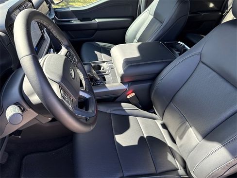 New 2025 Ford F150 Lariat w/ Equipment Group 501A Mid image 19