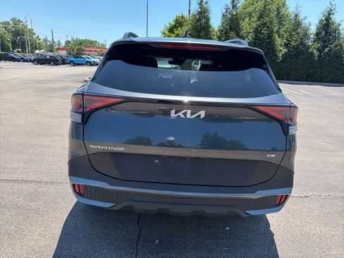 Used 2024 Kia Sportage X-Line w/ X-Line Premium Package AWD/4WD image 4