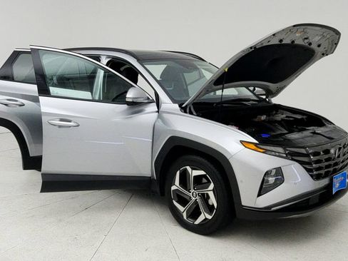 Used 2024 Hyundai Tucson Limited FWD image 11