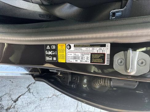 Used 2023 BMW 540i xDrive w/ M Sport Package AWD/4WD image 19
