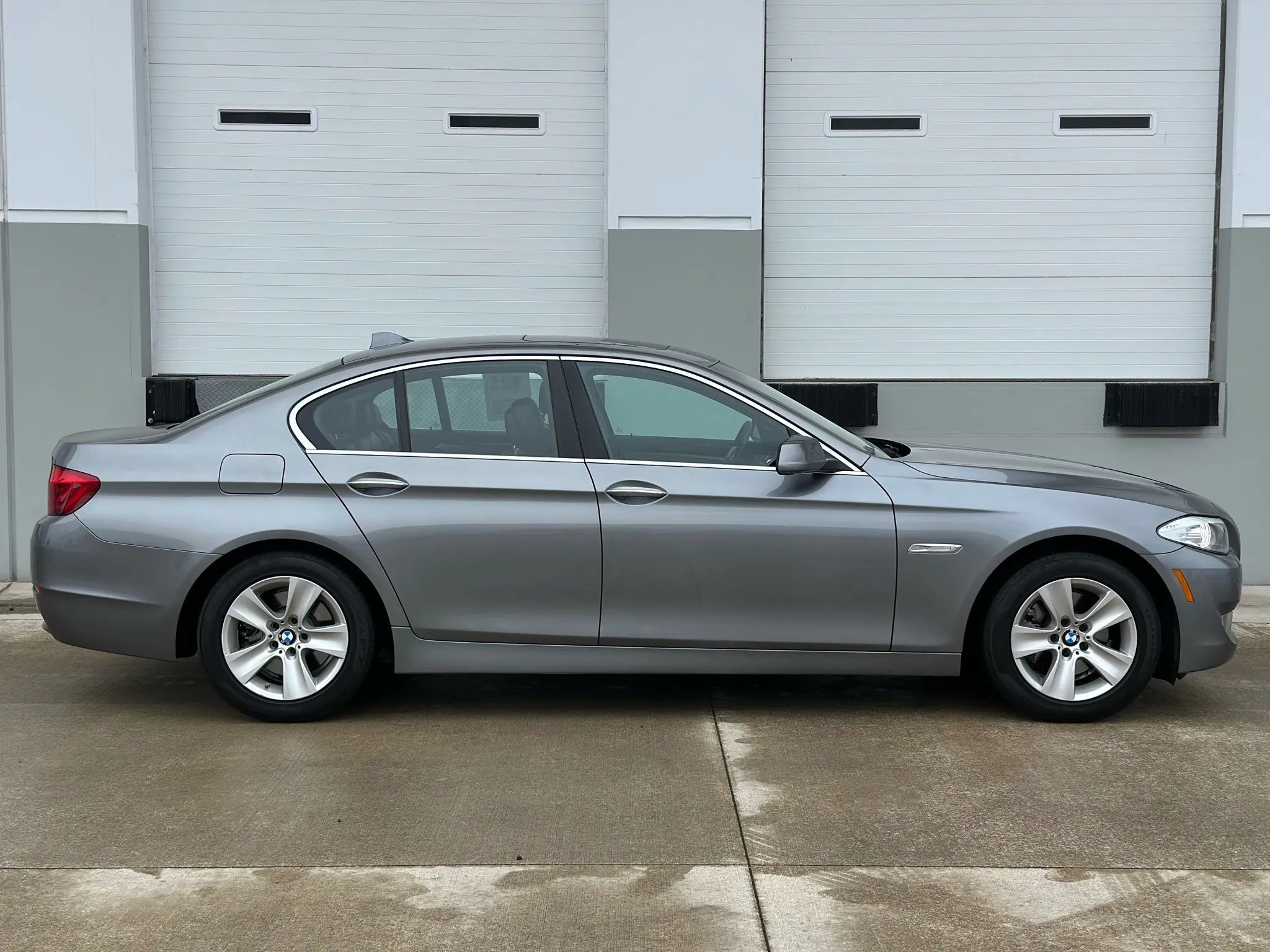 Used 2013 BMW 528i Sedan RWD image 6