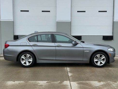 Used 2013 BMW 528i Sedan RWD image 6