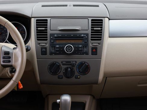 Used 2012 Nissan Versa 1.8 S w/ Special Edition Pkg FWD image 34