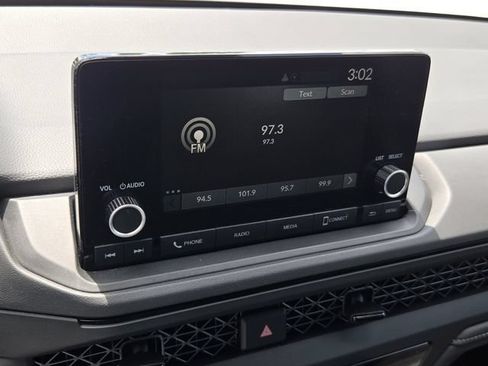 Used 2025 Honda Accord LX image 16
