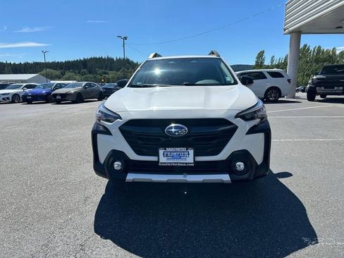 Used 2024 Subaru Outback Limited AWD/4WD image 7