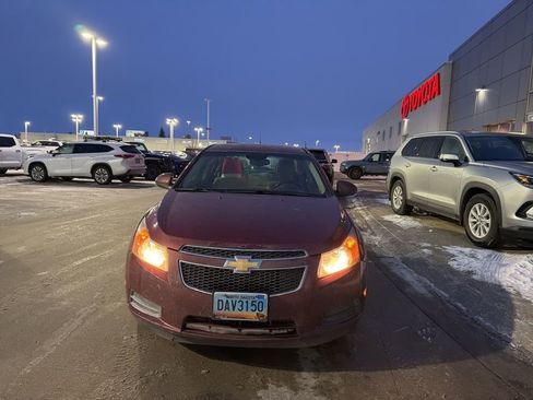 Used 2012 Chevrolet Cruze Eco image 2