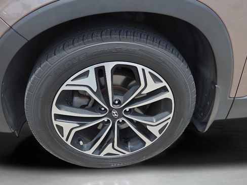 Used 2020 Hyundai Santa Fe Limited FWD image 40