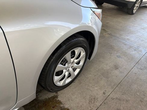 Used 2023 Toyota Corolla LE FWD image 20