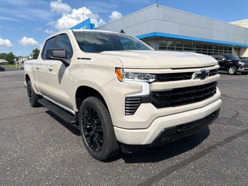 New 2026 Chevrolet Silverado 1500 RST w/ Convenience Package II AWD/4WD image 2