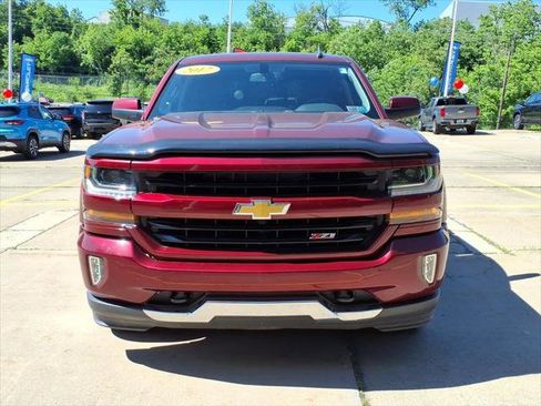 Used 2017 Chevrolet Silverado 1500 LT w/ All Star Edition AWD/4WD image 3
