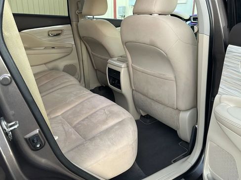 Used 2016 Nissan Murano SV image 10