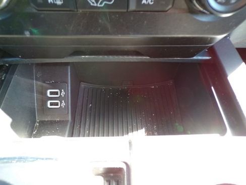 Used 2018 Ford F150 XLT w/ Equipment Group 302A Luxury image 29