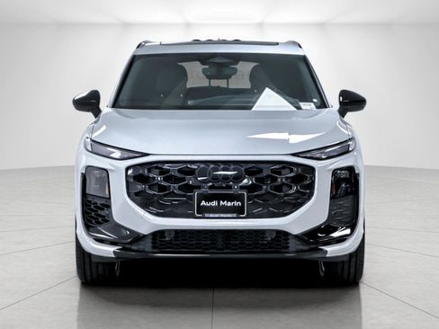 New 2026 Audi Q3 quattro 2.0T AWD/4WD image 8