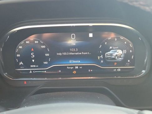 Used 2022 Chevrolet Tahoe Z71 w/ Z71 Off-Road Package image 45