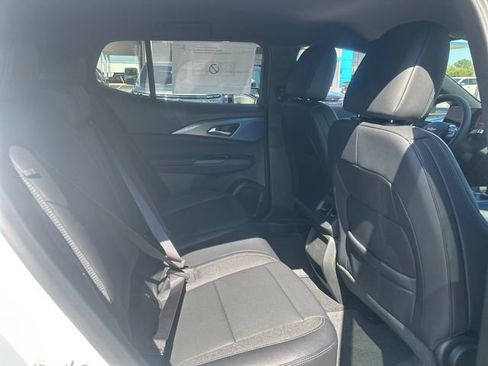 New 2026 Chevrolet Equinox EV LT image 31