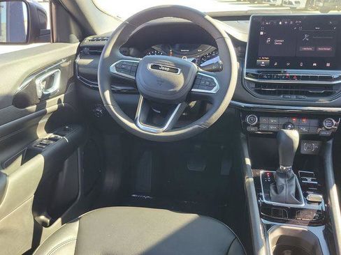 New 2026 Jeep Compass Latitude AWD/4WD image 9