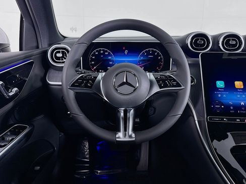 New 2026 Mercedes-Benz GLC 300 image 4