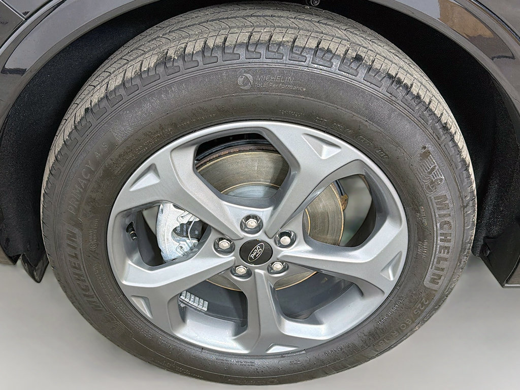 Used 2024 Ford Escape ST-Line w/ Tech Pack #1 AWD/4WD image 19