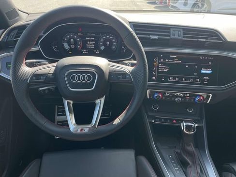 Used 2025 Audi Q3 2.0T Premium Plus w/ Premium Plus Package AWD/4WD image 15