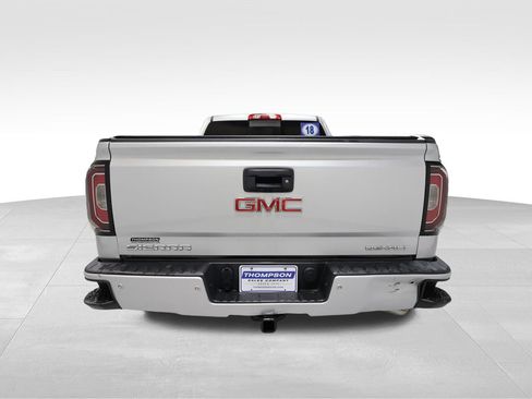 Used 2018 GMC Sierra 1500 Denali image 2