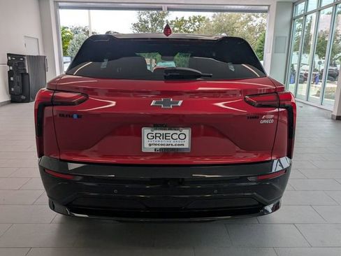 Certified 2024 Chevrolet Blazer EV RS image 10