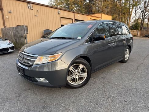 Used 2012 Honda Odyssey Touring image 1