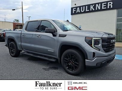 Used 2023 GMC Sierra 1500 Elevation w/ LPO, Elevation Black Package