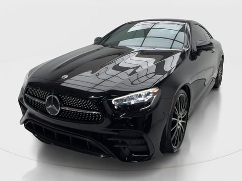 Used 2022 Mercedes-Benz E 450 Coupe image 4