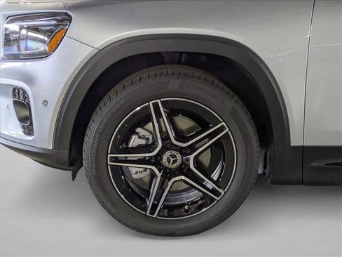 New 2026 Mercedes-Benz GLB 250 image 10