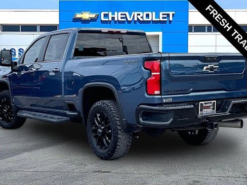 Used 2025 Chevrolet Silverado 2500 LT w/ Trail Boss Package AWD/4WD image 3