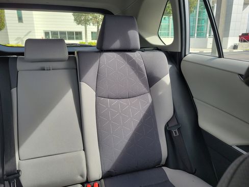 Used 2019 Toyota RAV4 XLE image 22
