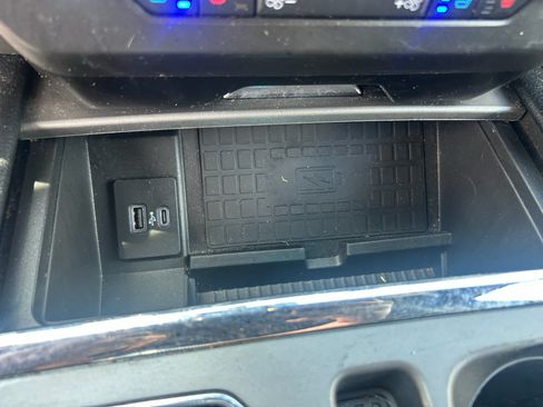 Used 2021 Ford Expedition XLT RWD image 31