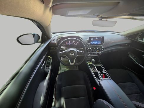 Used 2025 Nissan Sentra SR w/ Trunk Package FWD image 12
