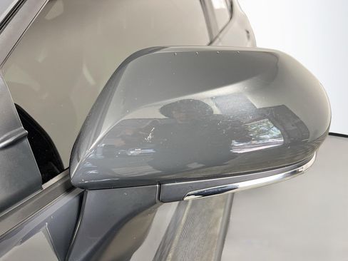 Used 2025 Toyota Camry SE w/ Convenience Package FWD image 13