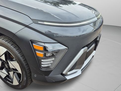 Certified 2024 Hyundai Kona Limited AWD/4WD image 38