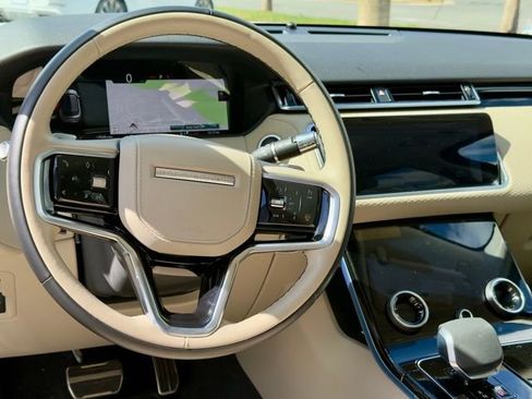 Used 2023 Land Rover Range Rover Velar R-Dynamic S AWD/4WD image 9