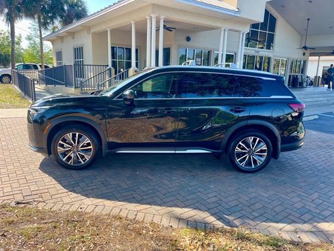 Used 2026 INFINITI QX60 Luxe w/ Cargo Package image 2