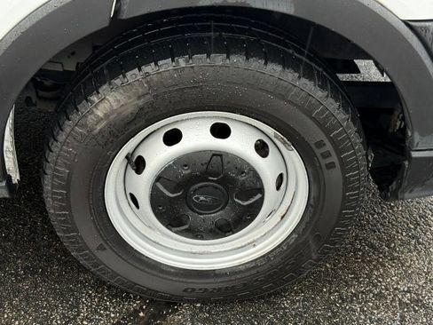 Used 2022 Ford Transit 150 Low Roof w/ Interior Upgrade Package RWD image 10