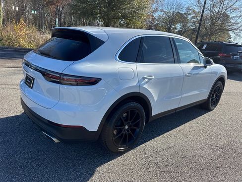 Used 2019 Porsche Cayenne image 7
