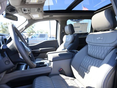 New 2026 Ford F250 Platinum w/ Platinum Plus Package image 28